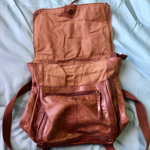 The Sak backpack- lightly worn, small hole in interior fabric but easily sewable - Picture 2 of 5